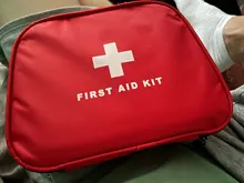 Bolsa de primeros auxilios impermeable portátil con mango, Kits de primeros auxilios para supervivencia al aire libre, campamento al aire libre, senderismo, pesca