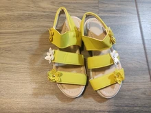 Sandalias de estilo veraniego para niñas, zapatos infantiles bonitos de flores, planos, suaves, de gladiador