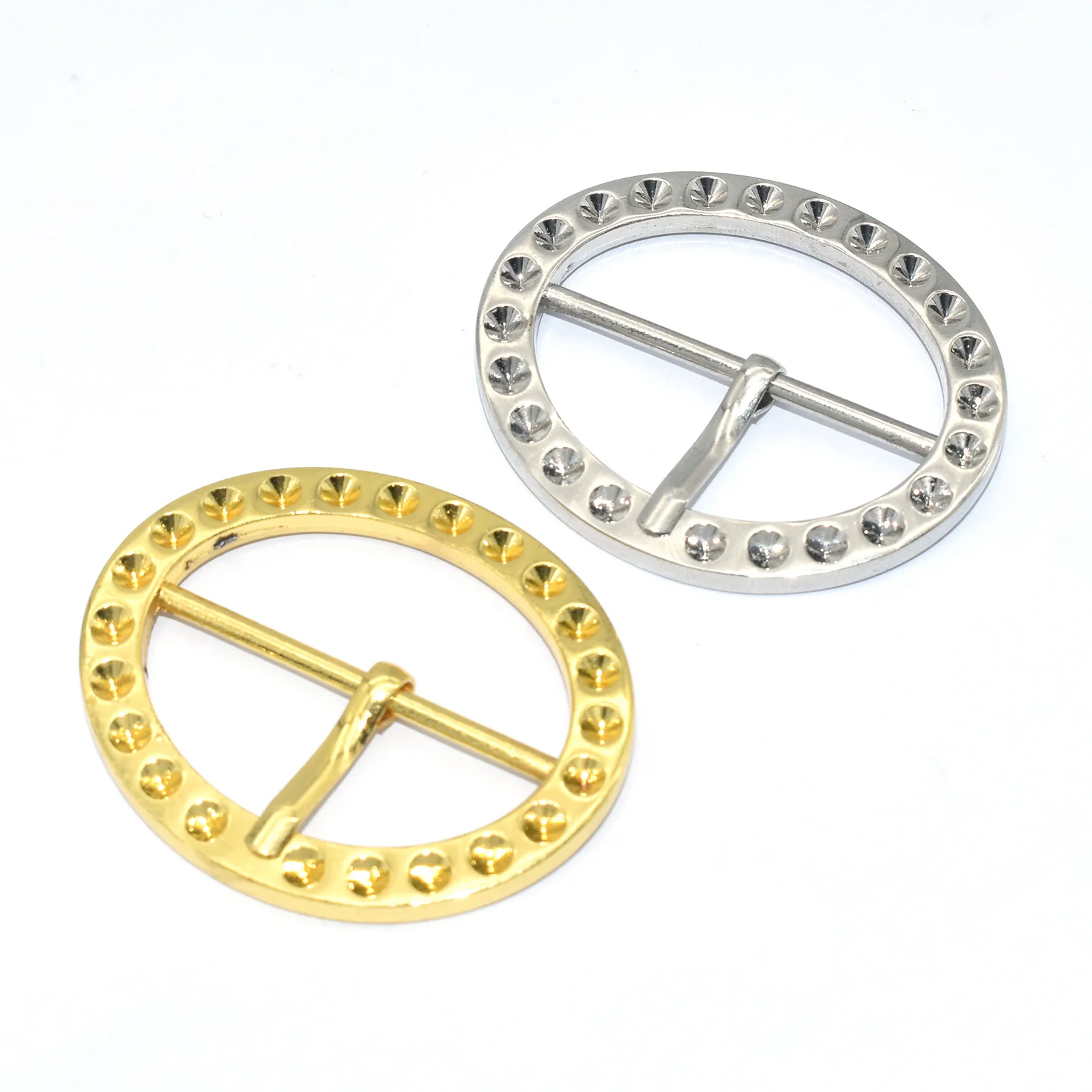 Gold Adjust Pin Buckles Round Metal Belt Buckle Silver Webbing Buckles for Installing on Leather Craft Belt Handbag
Gold Adjust Pin Buckles Round Metal Belt Buckle Silver Webbing Buckles for Installing on Leather Craft Belt Handbag