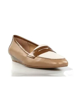 Loafers with wooden wedge. kp28
Loafers with wooden wedge. kp28