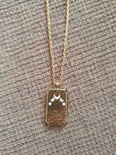 Collar con colgante creativo de Tarot esmaltado para niña, colgante de tarjeta, oro de 16K, Platd cuadrado, Luna, Sol, mundo, amor, poder, pareja, 2021