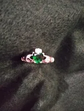 Huitan anillo de corazón de amor con piedra de nacimiento Chapado en plata irlandés Claddagh Anillos de Compromiso de boda para mujer amante de la mejor regalo de Navidad