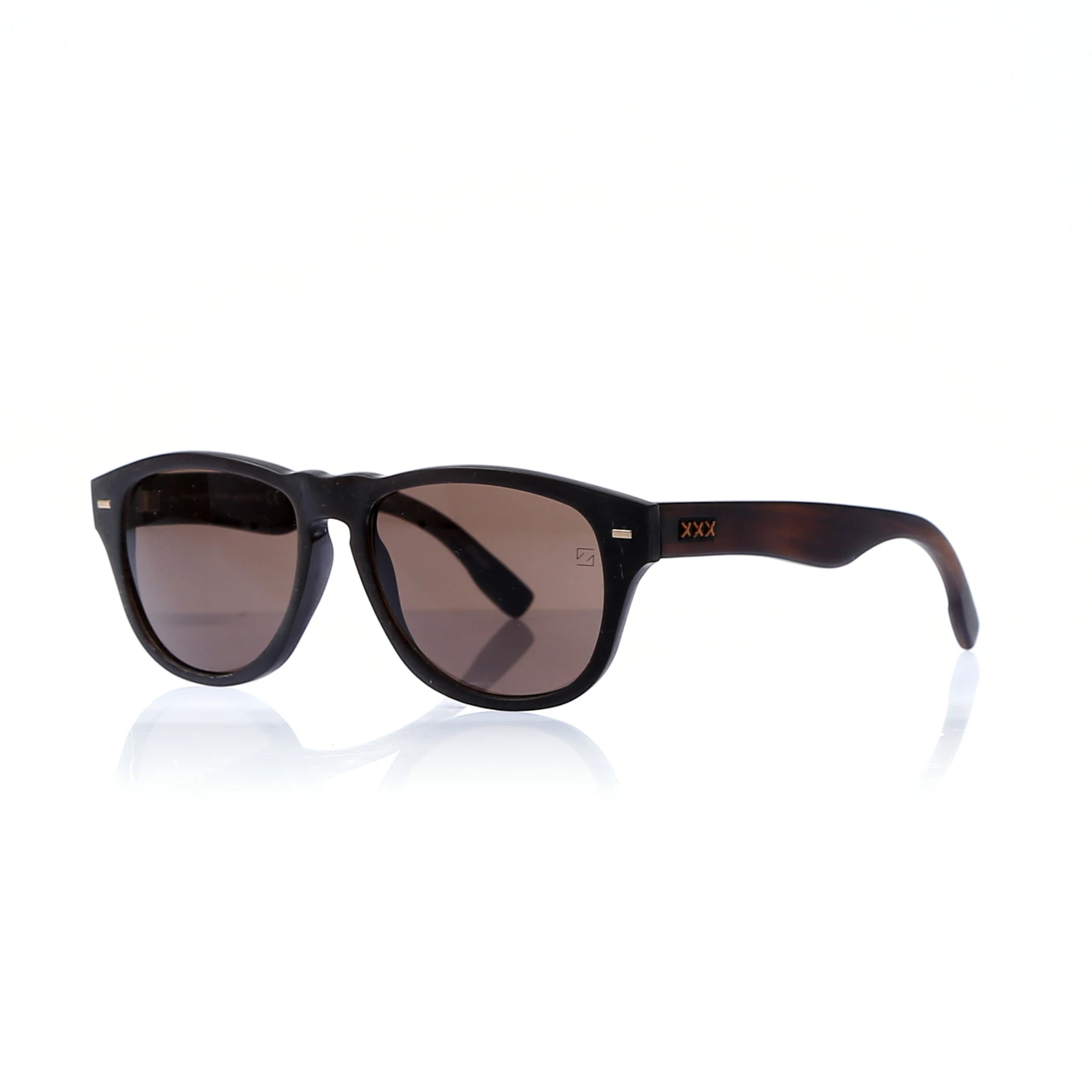 Unisex sunglasses zc 0019 62j bone smoked organic 53-zegna couture
Unisex sunglasses zc 0019 62j bone smoked organic 53-zegna couture