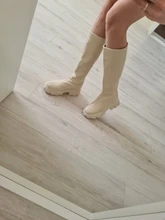 Botas de plataforma para mujer, zapatos lisos de media caña, planos de fondo grueso, cálidos, para Otoño e Invierno