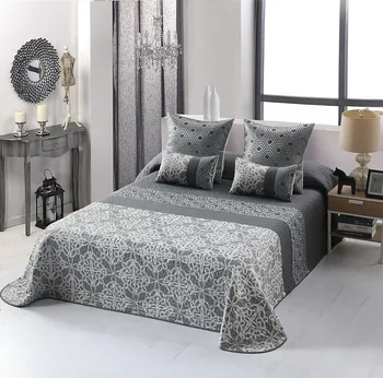 NOVOTEXTIL HOGAR Colcha Bouti Jacquard Elegante de Verano/Entretiempo 5 Piezas Varias Medidas + Regalo 4 Fundas de cojin BELICE
NOVOTEXTIL HOGAR Colcha Bouti Jacquard Elegante de Verano/Entretiempo 5 Piezas Varias Medidas + Regalo 4 Fundas de cojin BELICE