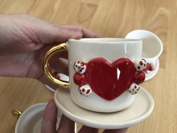 Handmade High Quality Ceramic Special Trend 2020 Coffee Cup Mug Valentine's Day Gift heart pattern
Handmade High Quality Ceramic Special Trend 2020 Coffee Cup Mug Valentine's Day Gift heart pattern