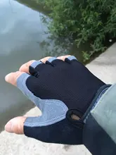 Caminar pescado guantes de la pesca no-Slip transpirable ultrafino Unisex medio dedo guante Camping pesca material para carpas guantes de pesca