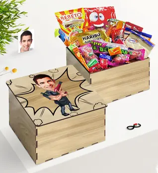 Tailor-made In Wooden Box Male Hairdresser Caricature Of Nostalgic Lezzetler Gift set
Tailor-made In Wooden Box Male Hairdresser Caricature Of Nostalgic Lezzetler Gift set