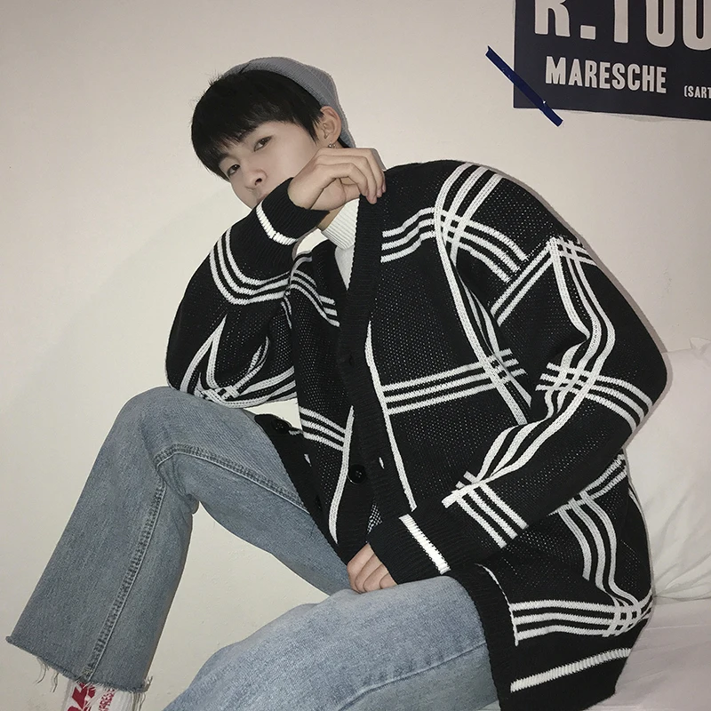 2019 Spring And Autumn New Listing Chinese Trend Couple Loose Solid Color Men's Casual Wear High Quality Striped Sweater
2019 Spring And Autumn New Listing Chinese Trend Couple Loose Solid Color Men's Casual Wear High Quality Striped Sweater