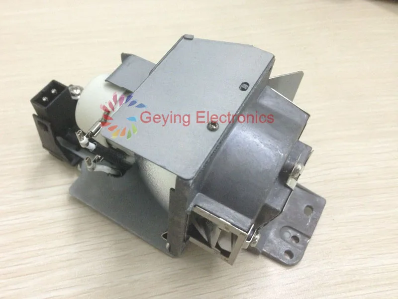 ORIGINAL Projector Lamp with Housing 5J.J3T05.001 uhp210 for MS614 / MS615 / MX613ST / MX615
ORIGINAL Projector Lamp with Housing 5J.J3T05.001 uhp210 for MS614 / MS615 / MX613ST / MX615