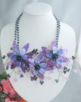 MT-3904 New Design Jewelry Natural Shell Bohemian Necklace Women Shell Flower Chunky Statement Necklace 
MT-3904 New Design Jewelry Natural Shell Bohemian Necklace Women Shell Flower Chunky Statement Necklace