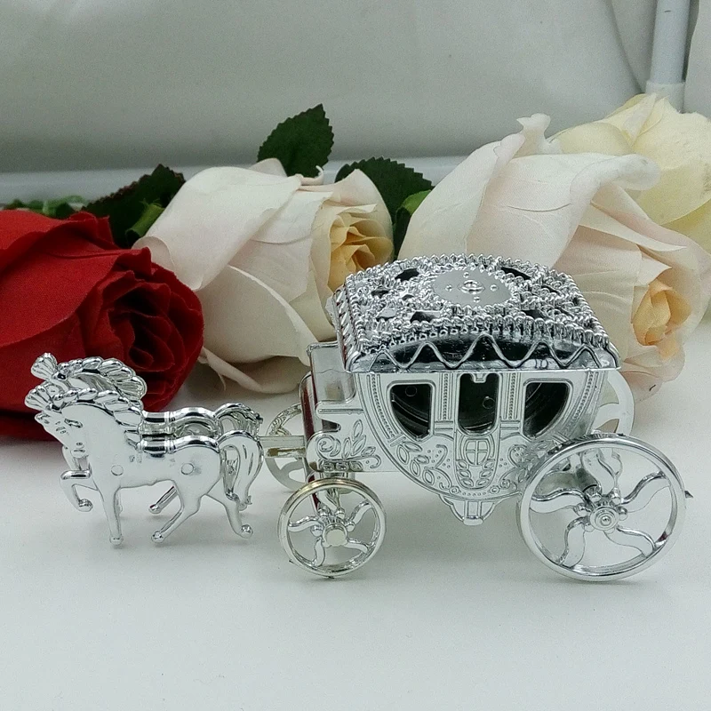 Cinderella carriage gold royal carriage box wedding candy box gift box small platic box for event party supplies decoration
Cinderella carriage gold royal carriage box wedding candy box gift box small platic box for event party supplies decoration