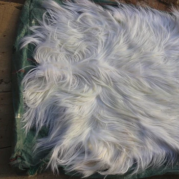 Golden 7cm long hair goat real fur skin blanket/ real sheep plate/genuine goat fur skin
Golden 7cm long hair goat real fur skin blanket/ real sheep plate/genuine goat fur skin