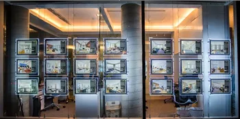 21PCS A4 Single Side Landscape Cable Wires Hanging Acrylic Frame LED Lighted Up Panel Light Box for Estate Agent Window
21PCS A4 Single Side Landscape Cable Wires Hanging Acrylic Frame LED Lighted Up Panel Light Box for Estate Agent Window