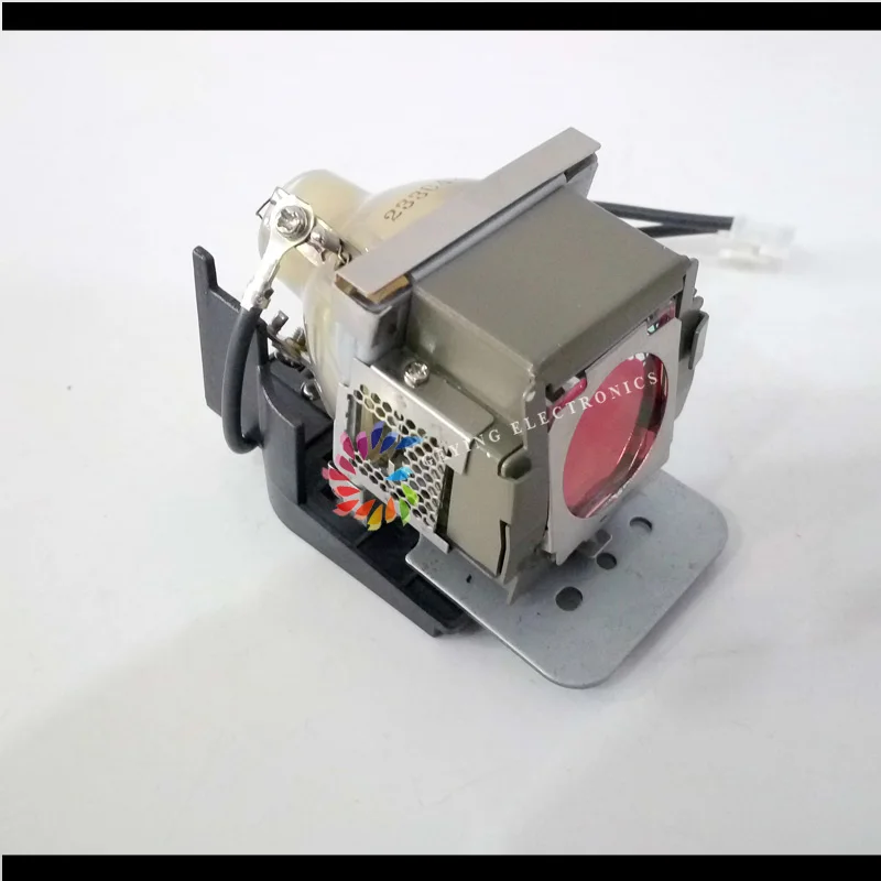 ORIGINAL Projector Lamp BULB 5J.J2C01.001 UHP 200W For BENQ MP611 / MP611c / MP620c / MP721 / MP721c
ORIGINAL Projector Lamp BULB 5J.J2C01.001 UHP 200W For BENQ MP611 / MP611c / MP620c / MP721 / MP721c