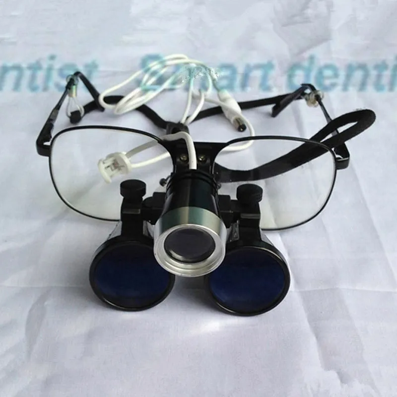 2016 fast shipment 2.5X magnifier with led light dental magnifier Galileo oral operation loupe
2016 fast shipment 2.5X magnifier with led light dental magnifier Galileo oral operation loupe