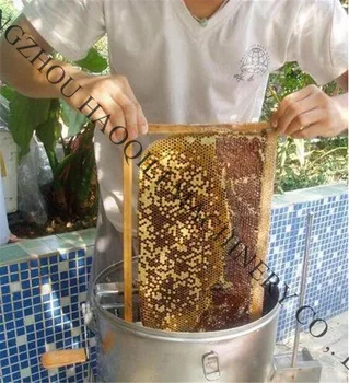 Low price 2 frames stainless steel manual honey extractor | shake honey machine | honey separator
Low price 2 frames stainless steel manual honey extractor | shake honey machine | honey separator