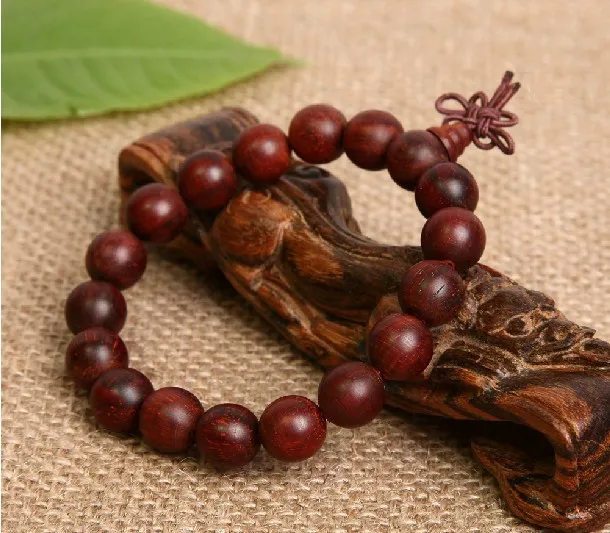 redsandalwood-braceleta.jpg