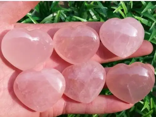 High quality 10 stks Semi-precious stones heart rose quartz crystal stone for gift items
High quality 10 stks Semi-precious stones heart rose quartz crystal stone for gift items