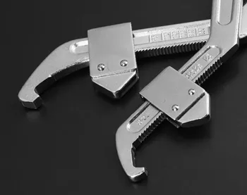 Torque Wrench Snap Grip Tools Water Meter Cover Adjustable Spanners Water Electricity Wrench Llave Dinamometrica
Torque Wrench Snap Grip Tools Water Meter Cover Adjustable Spanners Water Electricity Wrench Llave Dinamometrica