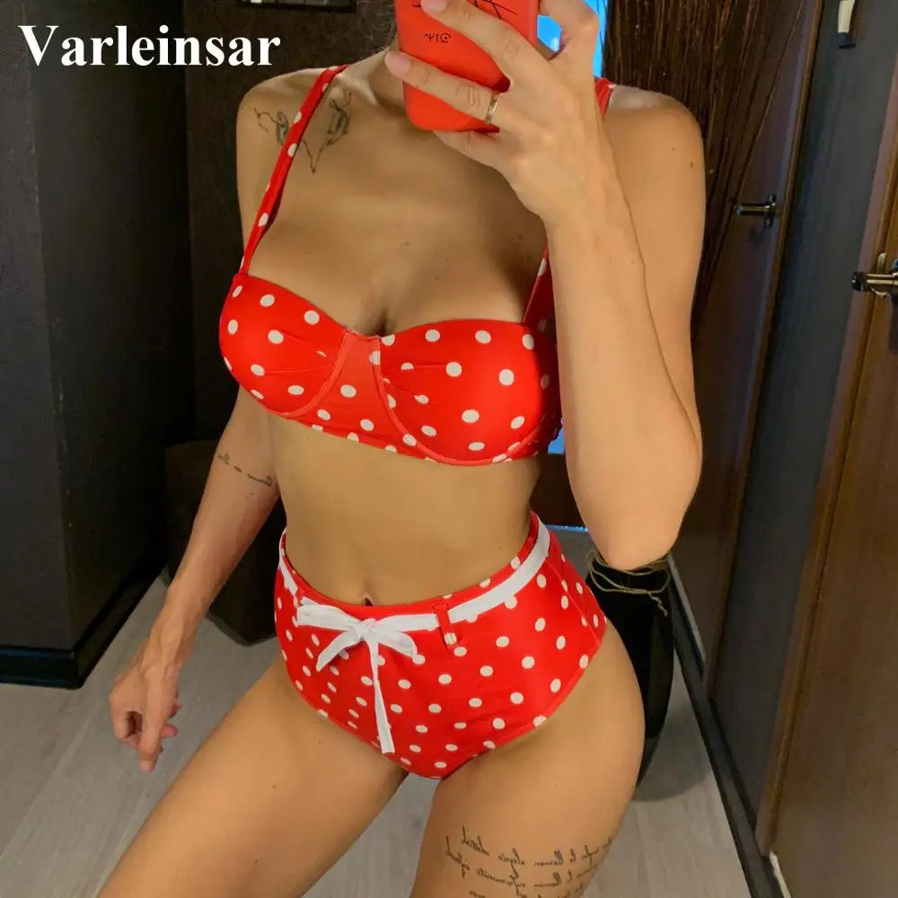 Polka Dot High Waist Bikini Female Swimsuit 2019 Women Swimwear Two-pieces Bikini set Push Up Bather Bathing Suit V1478
Polka Dot High Waist Bikini Female Swimsuit 2019 Women Swimwear Two-pieces Bikini set Push Up Bather Bathing Suit V1478