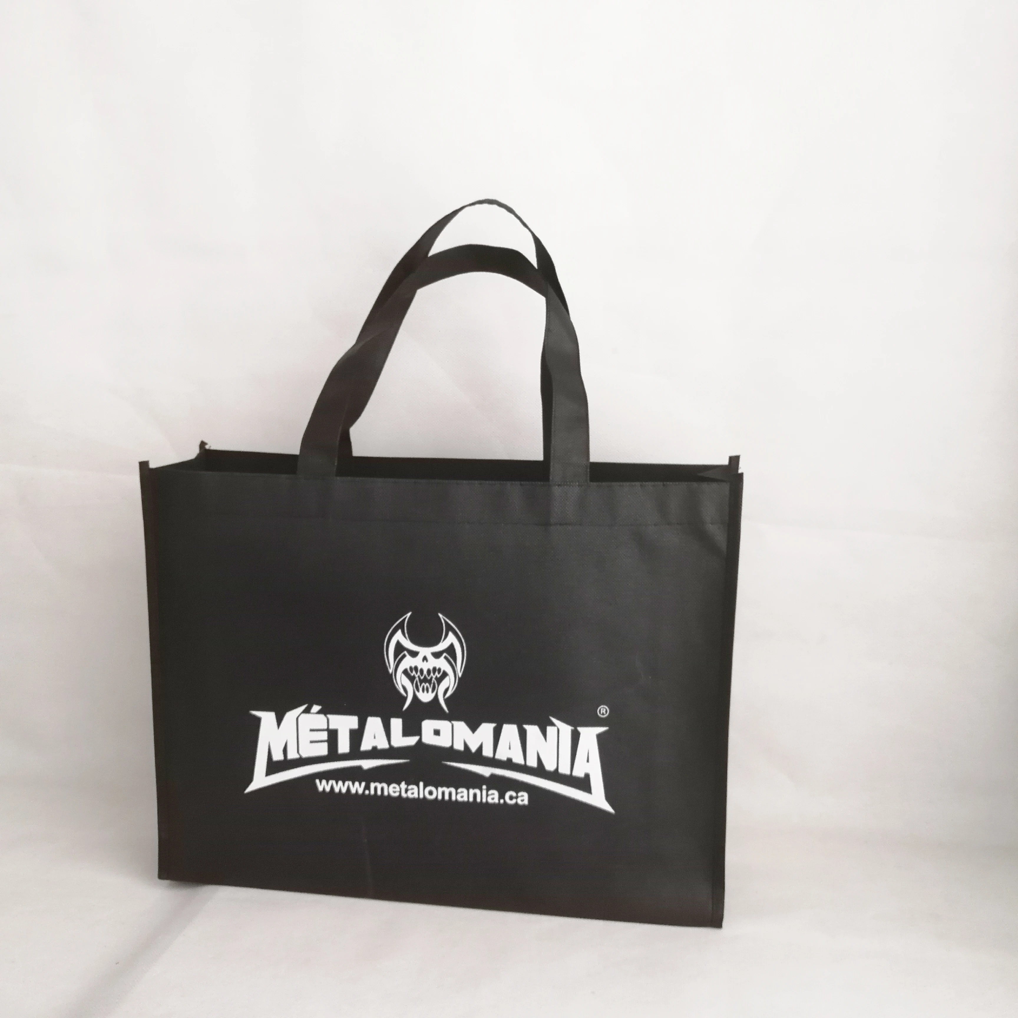 Promotional Supermarket Event Giveaways Wrapping Gift Bags Reusable Non Woven Present Packaging Treat Bag Economical Party Favor
Promotional Supermarket Event Giveaways Wrapping Gift Bags Reusable Non Woven Present Packaging Treat Bag Economical Party Favor