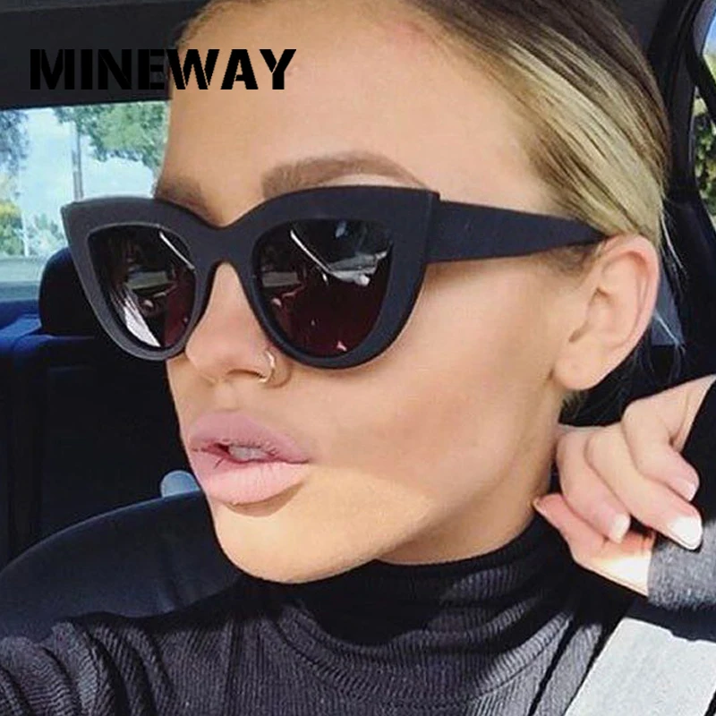 MINEWAY Cat Eye Sunglasses Women Ladies Fashion Brand Designer Mirror Lens Retro Thick Frame Sun Glasses For Female Oculos
MINEWAY Cat Eye Sunglasses Women Ladies Fashion Brand Designer Mirror Lens Retro Thick Frame Sun Glasses For Female Oculos
