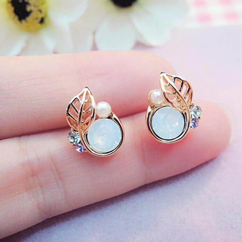 Fashion Exquisite Lady Stud Earrings Rhinestone Teardrop Fresh Leaf Earrings Jewelry Women Gift Stud Earrings
Fashion Exquisite Lady Stud Earrings Rhinestone Teardrop Fresh Leaf Earrings Jewelry Women Gift Stud Earrings