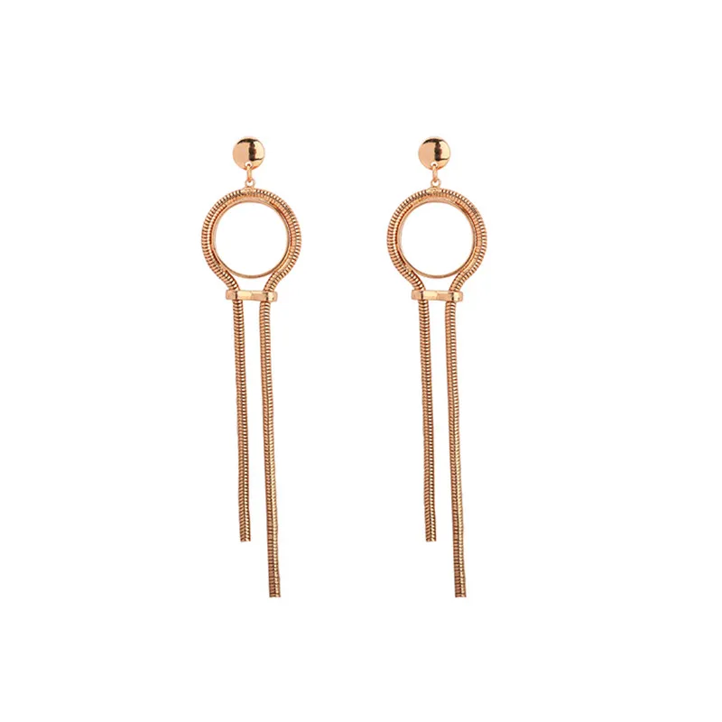 The new 2018 stud earrings fashion female long tassel earrings Deserve to act the role of earrings female
The new 2018 stud earrings fashion female long tassel earrings Deserve to act the role of earrings female