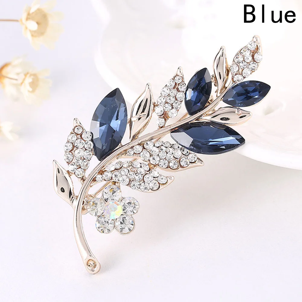 Fashion Elegant And Trendy Color Crystal Rhinestones Fashion Leaf Brooch Pins For Women Designs Jewelry
Fashion Elegant And Trendy Color Crystal Rhinestones Fashion Leaf Brooch Pins For Women Designs Jewelry