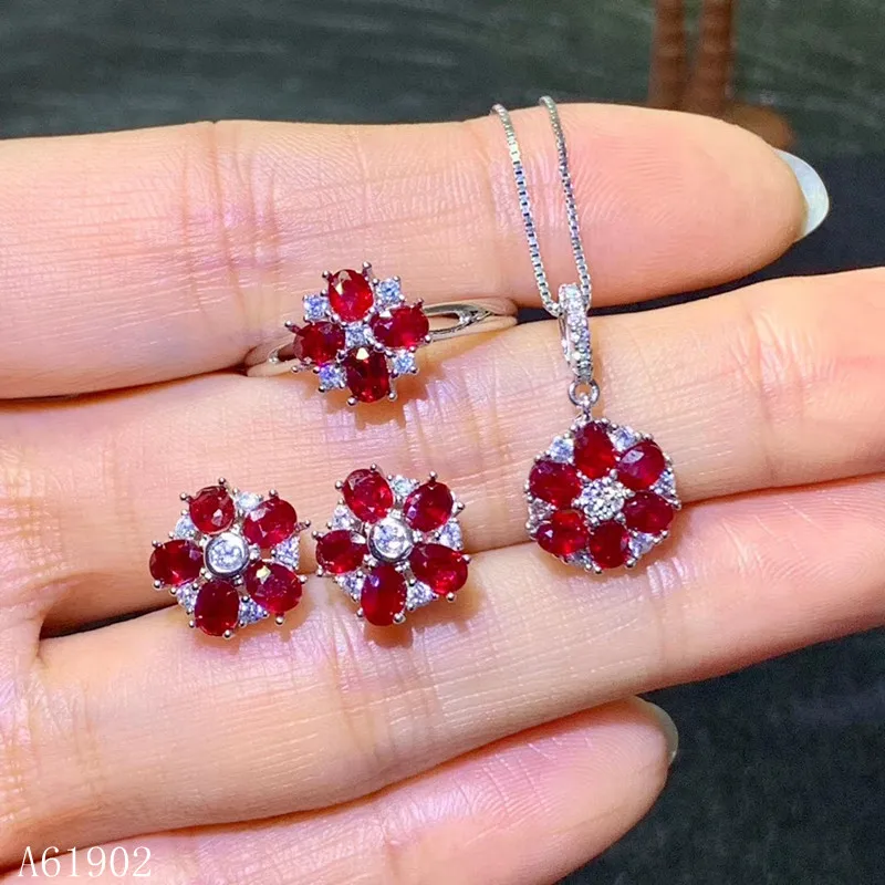 KJJEAXCMY exquisite jewelry 925 sterling silver inlaid natural ruby gemstone female luxury pendant necklace ring earrings set su
KJJEAXCMY exquisite jewelry 925 sterling silver inlaid natural ruby gemstone female luxury pendant necklace ring earrings set su