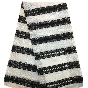 2018 Latest French Nigerian Laces Fabrics High Quality Tulle African Laces Fabrics Wedding African French Tulle Black White H687
2018 Latest French Nigerian Laces Fabrics High Quality Tulle African Laces Fabrics Wedding African French Tulle Black White H687