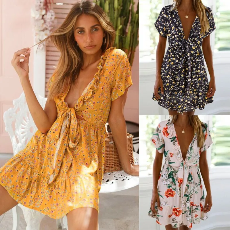 Summer Women Boho Short Mini Dress Party Evening Beach Dresses Sundress Short Sleeve Floral V neck Dress
Summer Women Boho Short Mini Dress Party Evening Beach Dresses Sundress Short Sleeve Floral V neck Dress