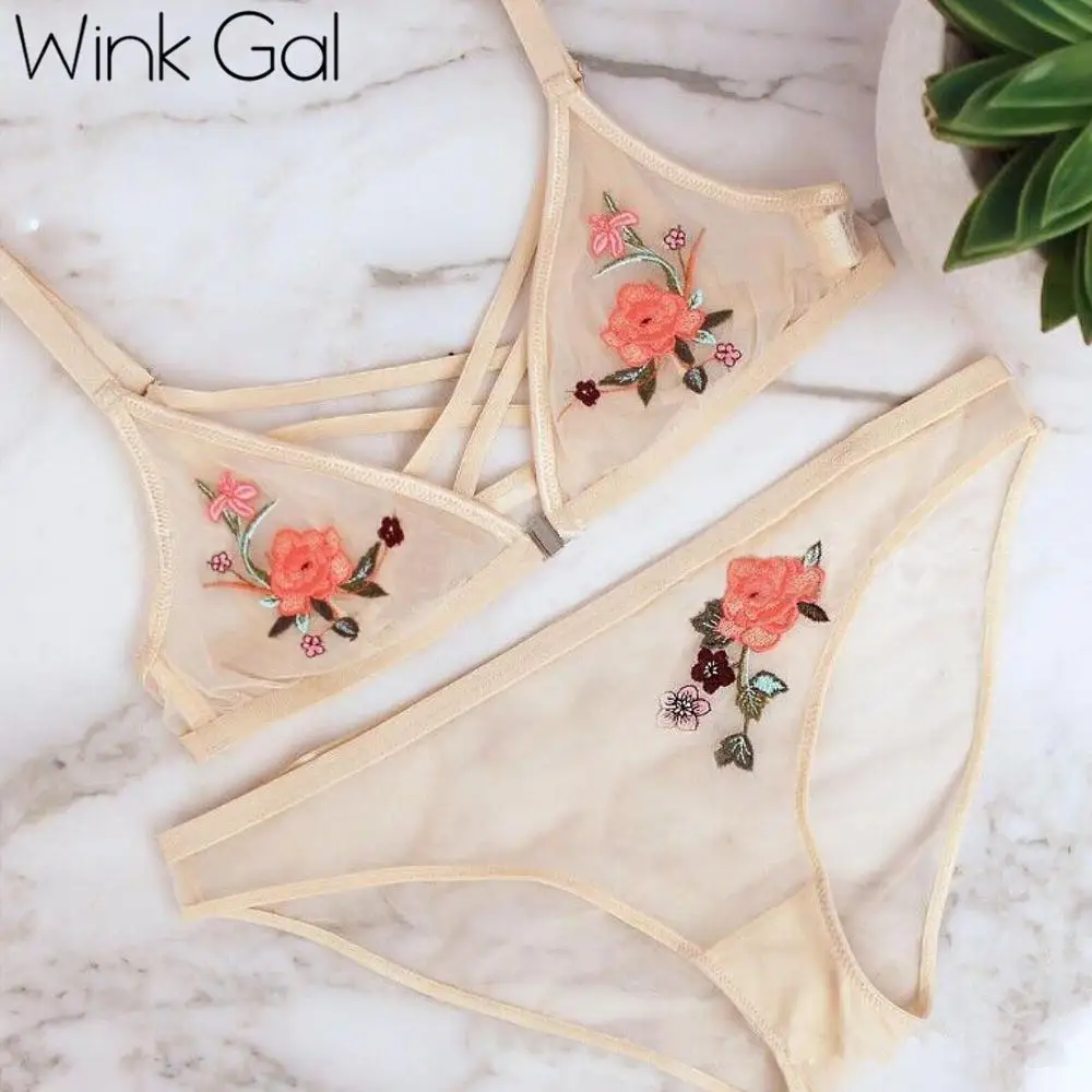 Wink Gal 2019 New Embroidery Summer Floral Sexy Bralette Wireless Bralette Sexy Bras Strappy Brassiere Bra+Pants Set W12207
Wink Gal 2019 New Embroidery Summer Floral Sexy Bralette Wireless Bralette Sexy Bras Strappy Brassiere Bra+Pants Set W12207