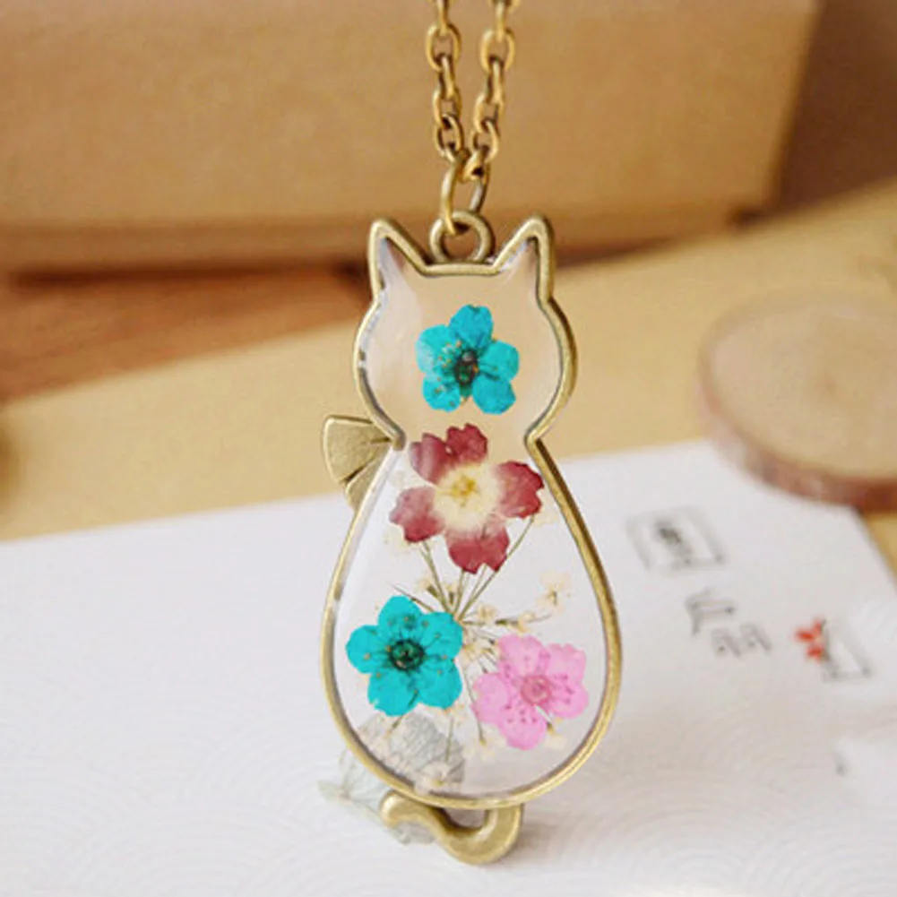 Vintage Handmade Retro Bronze Cat Shape Natural Dried Flowers Retro Pendant Necklaces For Women Jewelry
Vintage Handmade Retro Bronze Cat Shape Natural Dried Flowers Retro Pendant Necklaces For Women Jewelry