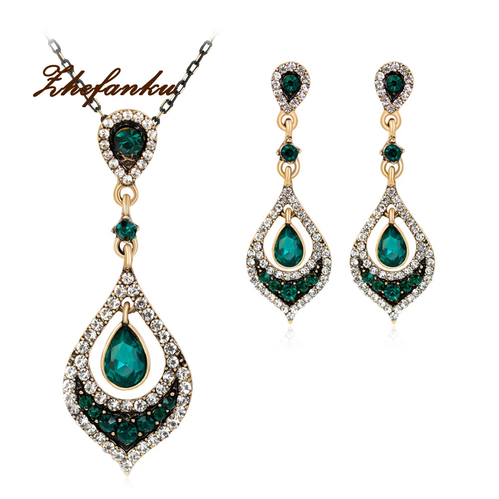 New Jewelry Sets Crystal Red/Blue/Green 3 Color Created Waterdrop Necklace Earrings Gift
New Jewelry Sets Crystal Red/Blue/Green 3 Color Created Waterdrop Necklace Earrings Gift