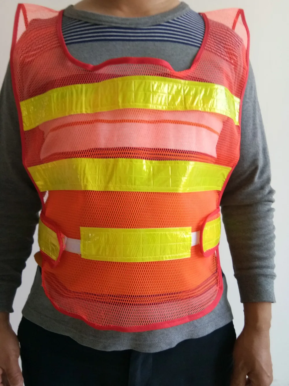 Safety vest Outdoor running maximum performance running race high visibility reflective fluorescent protective clothing
Safety vest Outdoor running maximum performance running race high visibility reflective fluorescent protective clothing