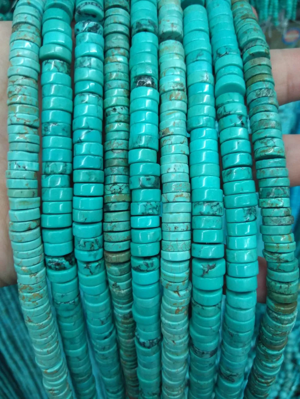 Turquoise, 4-10mm, Wheel Heishi, Grade AA, Heishi Beads Stabilized turquoise Stone, Aqua Heishi, Semi Precious Stone 16"
Turquoise, 4-10mm, Wheel Heishi, Grade AA, Heishi Beads Stabilized turquoise Stone, Aqua Heishi, Semi Precious Stone 16"