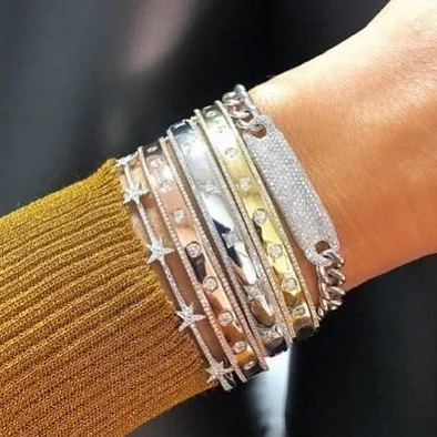 2019 new design gold color wide band open bangle bracelet for women square geometry cubic zirconia trendy european lady jewelry
2019 new design gold color wide band open bangle bracelet for women square geometry cubic zirconia trendy european lady jewelry