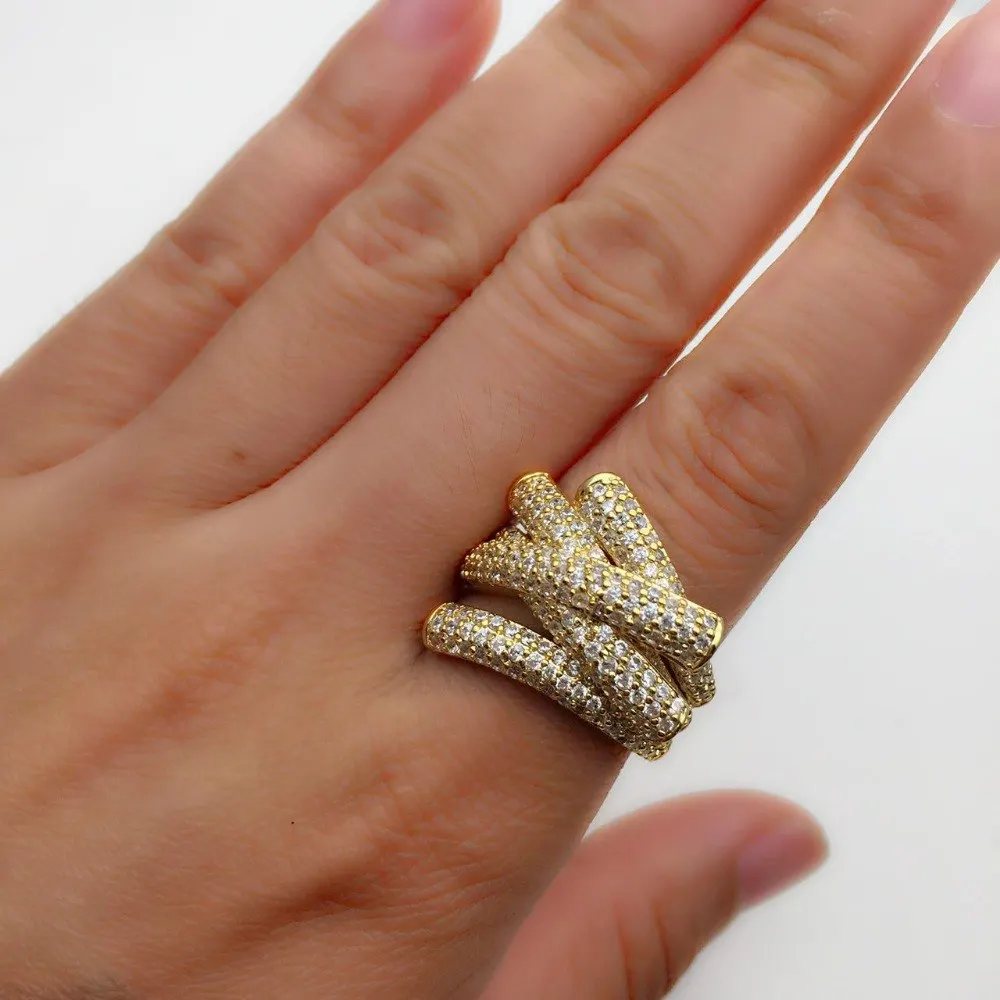 AAA Cubic Zirconia Pave Setting european Design Geometric Multilayer Cross Shaped Stunning Ring For Women Finger Accessories
AAA Cubic Zirconia Pave Setting european Design Geometric Multilayer Cross Shaped Stunning Ring For Women Finger Accessories