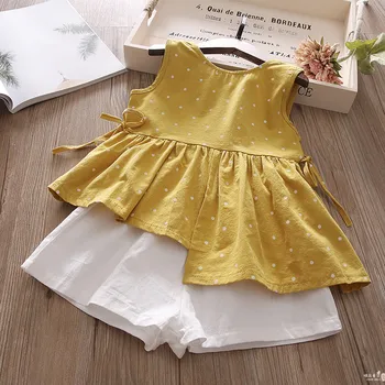 Children's clothing 2018 summer new girl cute wavelet irregular hem shirt + shorts suit
Children's clothing 2018 summer new girl cute wavelet irregular hem shirt + shorts suit
