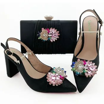 Afrcian aso ebi party new fashion italian shoes and bag in black with colorful stones flowers newest fashion shoes bag SB8396-5
Afrcian aso ebi party new fashion italian shoes and bag in black with colorful stones flowers newest fashion shoes bag SB8396-5