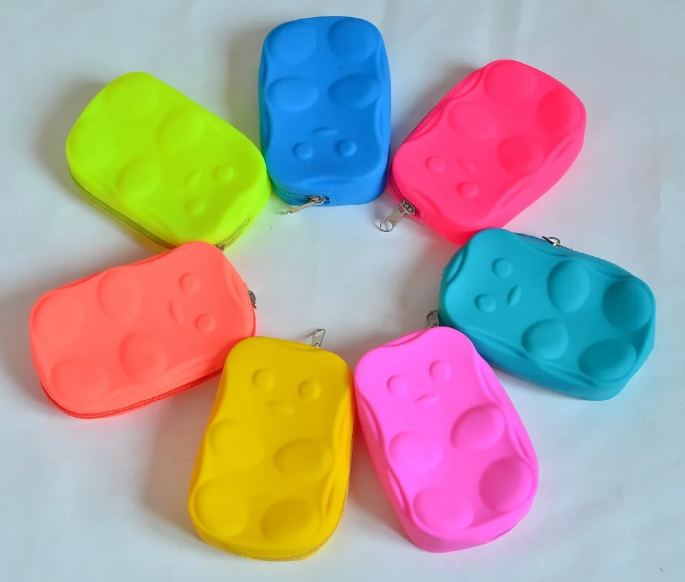 14X8cm Multifunctional silica gel wallet for Children,silicone candy coin purse silica gel key bag with coin purse SH-8002
14X8cm Multifunctional silica gel wallet for Children,silicone candy coin purse silica gel key bag with coin purse SH-8002