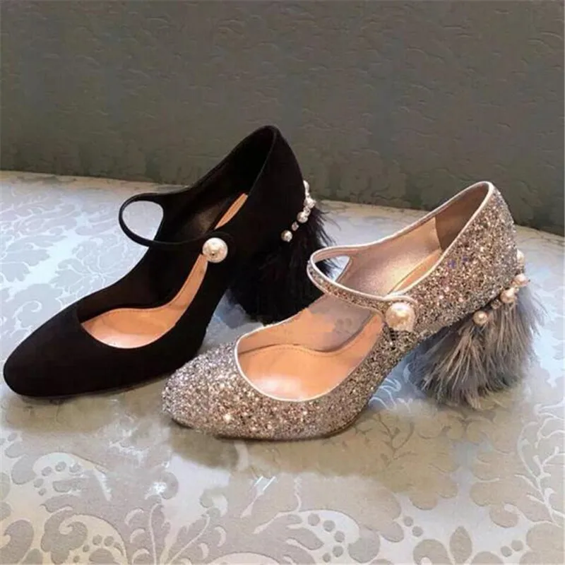 Blingbling Women Shoes Summer Sandals Thick high Heels elegant lady Wedding Party Glitter Ankle strap Sandals Fur Heel Pumps
Blingbling Women Shoes Summer Sandals Thick high Heels elegant lady Wedding Party Glitter Ankle strap Sandals Fur Heel Pumps