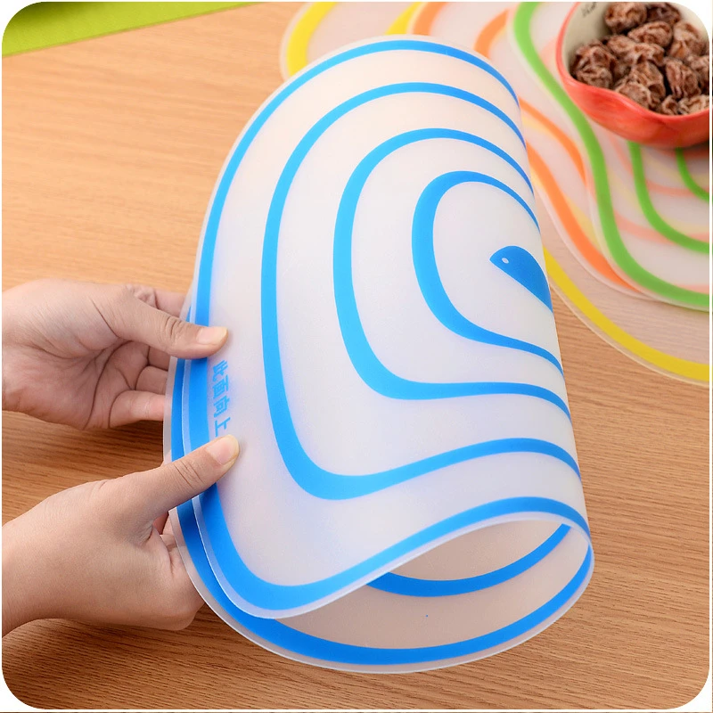 B046 kitchen tools resin matte classification block skidproof fruit cutting plate transparent household chopping board wholesale
B046 kitchen tools resin matte classification block skidproof fruit cutting plate transparent household chopping board wholesale