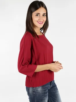 Knitted batwing sleeved
Knitted batwing sleeved