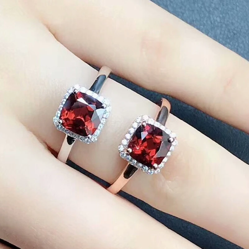 925 Sterling Silver MEDBOO Garnet Ring 2018 New Pop Classic Ring Engagement Party Exquisite Jewelry Red Fashion Luxury Adjustabl
925 Sterling Silver MEDBOO Garnet Ring 2018 New Pop Classic Ring Engagement Party Exquisite Jewelry Red Fashion Luxury Adjustabl