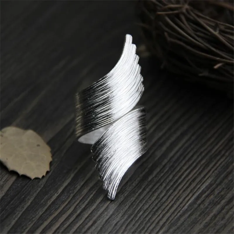 Handmade Stripe Pattern Exaggerated Rings Wide Real Pure 999 Sterling Silver Rings For Women Lady Vintage Jewelry WT051
Handmade Stripe Pattern Exaggerated Rings Wide Real Pure 999 Sterling Silver Rings For Women Lady Vintage Jewelry WT051