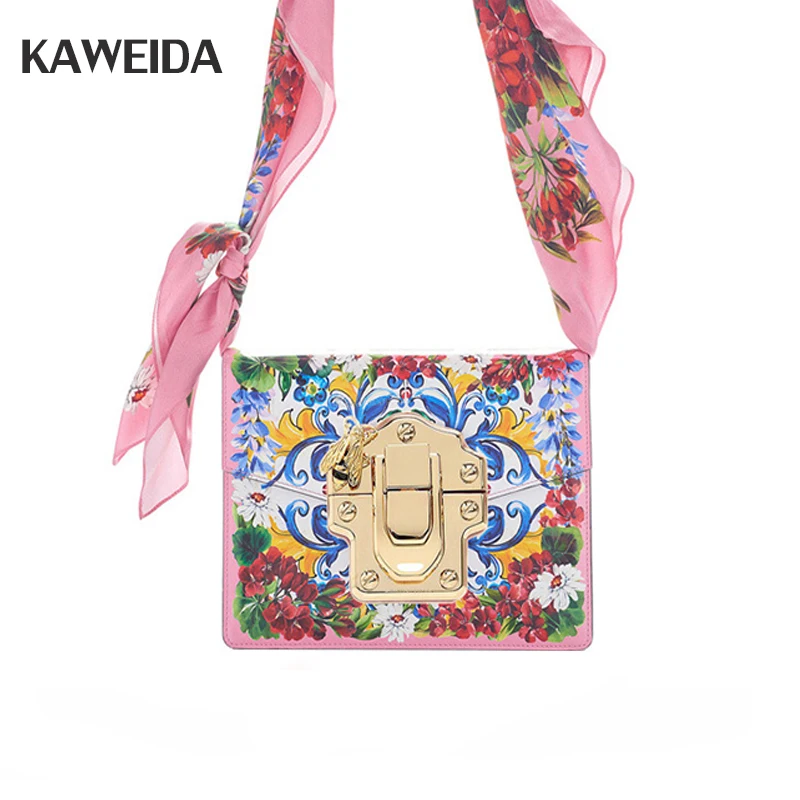 European Luxury Brands Floral Print Shoudler Bag Genuine Leather Women Tote Bags Famous Designer Messenger Bag Handbags 
European Luxury Brands Floral Print Shoudler Bag Genuine Leather Women Tote Bags Famous Designer Messenger Bag Handbags