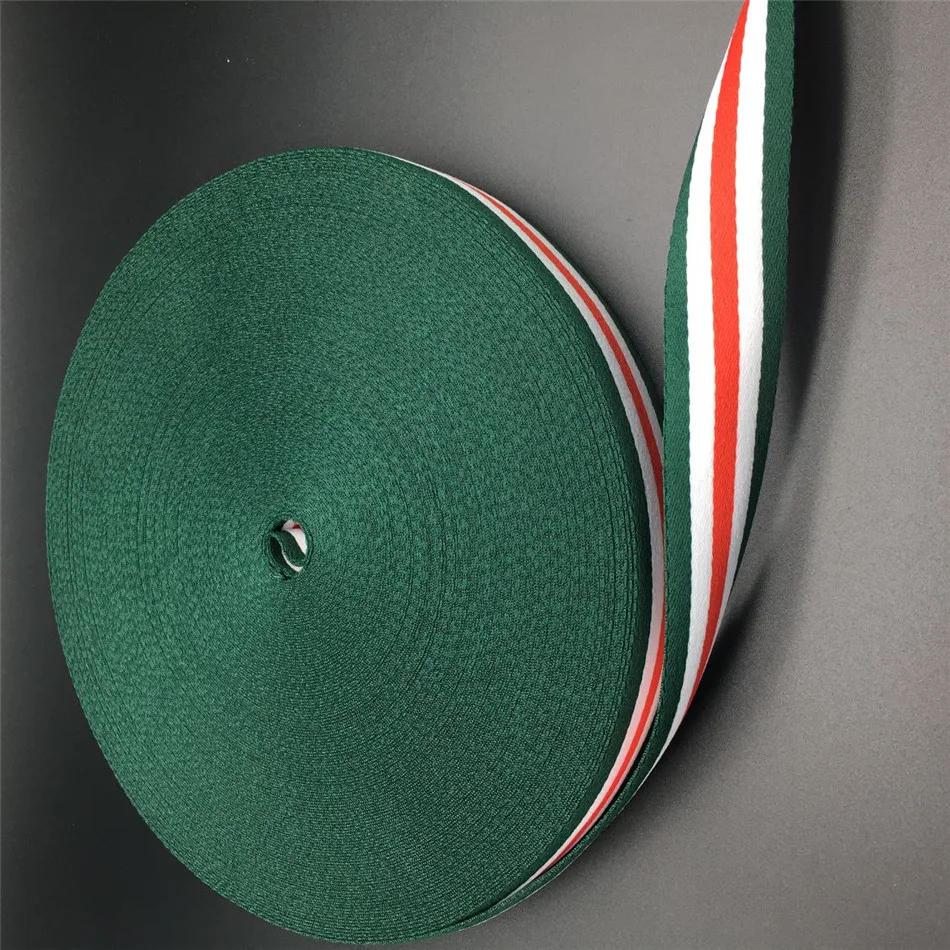 5 yards 2.5cm dark green, red and white striped ribbon for clothing package, brooch necktie decoration, gift wrapping
5 yards 2.5cm dark green, red and white striped ribbon for clothing package, brooch necktie decoration, gift wrapping